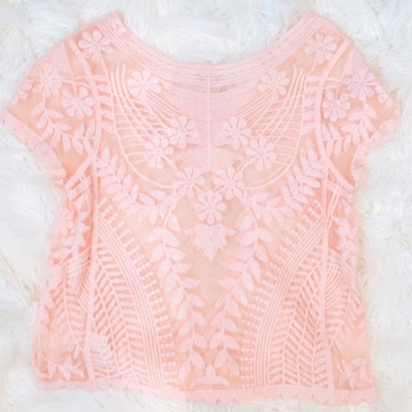 Express Lace Floral Top - Picture 2 of 4